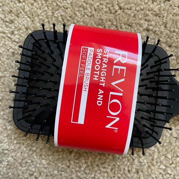 NWT Revlon Paddle Brush, Black Hair Brush Straight and Smooth - Picture 4 of 5